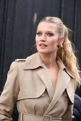 Arrivals at the Nina Ricci Fashion Collection Ready to Wear Fall Winter 2025 2026 show during Paris Fashion Week PFW at the Salomon de Rotschild Hotel Toni Garrn at the arrivals at the Nina Ricci Fashion Collection Ready to Wear Fall Winter 2025 2026 show during Paris Fashion Week PFW at the Salomon de Rotschild Hotel, in Paris, France, March 7, 2025 Denis Guignebourg Bestimage Arrivals at the Nina Ricci Fashion Collection Ready to Wear Fall Winter 2025 2026 show during Paris Fashion Week PFW at the Salomon de Rotschild Hotel, in Paris, France, March 7, 2025 Paris France  Copyright: xDenisxGuignebourgx xBestimagexDenisxGuignebourgx xBestimagex