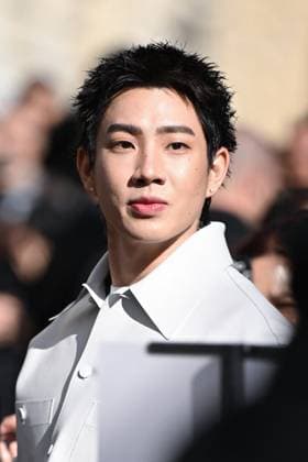 PFW Givenchy Arrivals Jumpol Adulkittiporn attending the Givenchy Womenswear Fall Winter 2025-2026 show as part of Paris Fashion Week in Paris, France on March 07, 2025. Photo by Aurore Marechal ABACAPRESS.COM Paris France  Copyright: xMarechalxAurore ABACAx