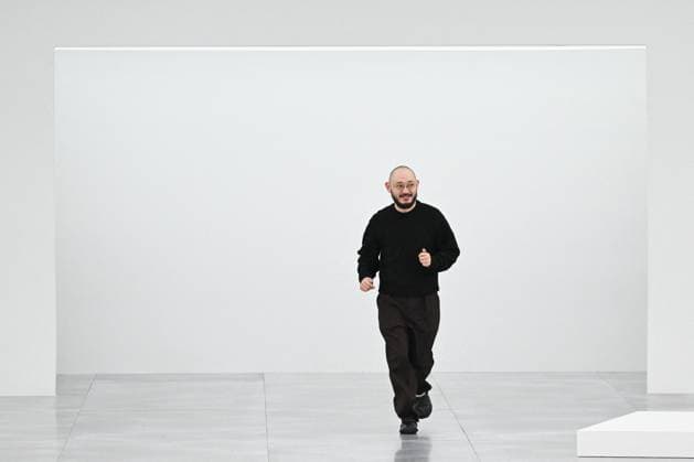 PFW Issey Miyake Runway Designer Satoshi Kondo makes an appearance on the runway during the Issey Miyake Womenswear Fall Winter 2025-2026 show as part of Paris Fashion Week in Paris, France on March 07, 2025. Photo by Aurore Marechal ABACAPRESS.COM Paris France  Copyright: xMarechalxAurore ABACAx