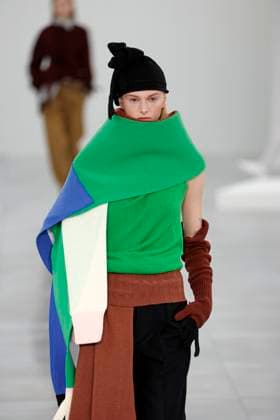 Issey Miyake, Ready to Wear Fall Winter 2025 - Paris, March 2025 Issey Miyake, Ready to Wear Fall Winter 2025 - Paris, March 2025, Credit:Zeppelin Avalon  Copyright: xZeppelinx xAvalonx 0973485017