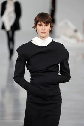 Issey Miyake, Ready to Wear Fall Winter 2025 - Paris, March 2025 Issey Miyake, Ready to Wear Fall Winter 2025 - Paris, March 2025, Credit:Zeppelin Avalon  Copyright: xZeppelinx xAvalonx 0973485459