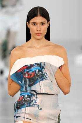 Issey Miyake, Ready to Wear Fall Winter 2025 - Paris, March 2025 Issey Miyake, Ready to Wear Fall Winter 2025 - Paris, March 2025, Credit:Zeppelin Avalon  Copyright: xZeppelinx xAvalonx 0973485808
