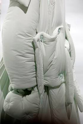 Issey Miyake, Ready to Wear Fall Winter 2025 - Paris, March 2025 Issey Miyake, Ready to Wear Fall Winter 2025 - Paris, March 2025, Credit:Zeppelin Avalon  Copyright: xZeppelinx xAvalonx 0973485966