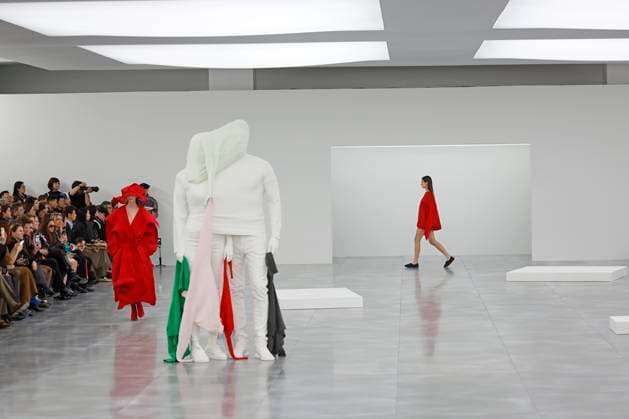 Issey Miyake, Ready to Wear Fall Winter 2025 - Paris, March 2025 Issey Miyake, Ready to Wear Fall Winter 2025 - Paris, March 2025, Credit:Zeppelin Avalon  Copyright: xZeppelinx xAvalonx 0973486255