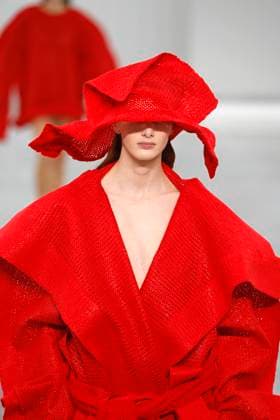 Issey Miyake, Ready to Wear Fall Winter 2025 - Paris, March 2025 Issey Miyake, Ready to Wear Fall Winter 2025 - Paris, March 2025, Credit:Zeppelin Avalon  Copyright: xZeppelinx xAvalonx 0973486452