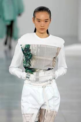 Issey Miyake, Ready to Wear Fall Winter 2025 - Paris, March 2025 Issey Miyake, Ready to Wear Fall Winter 2025 - Paris, March 2025, Credit:Zeppelin Avalon  Copyright: xZeppelinx xAvalonx 0973486629
