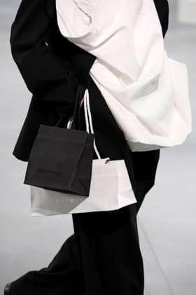 Issey Miyake, Ready to Wear Fall Winter 2025 - Paris, March 2025 Issey Miyake, Ready to Wear Fall Winter 2025 - Paris, March 2025, Credit:Zeppelin Avalon  Copyright: xZeppelinx xAvalonx 0973486880