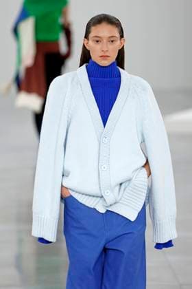 Issey Miyake, Ready to Wear Fall Winter 2025 - Paris, March 2025 Issey Miyake, Ready to Wear Fall Winter 2025 - Paris, March 2025, Credit:Zeppelin Avalon  Copyright: xZeppelinx xAvalonx 0973487098