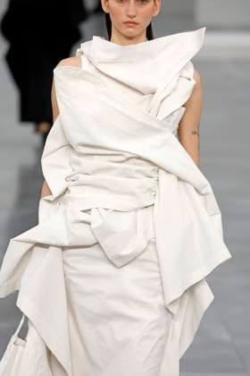 Issey Miyake, Ready to Wear Fall Winter 2025 - Paris, March 2025 Issey Miyake, Ready to Wear Fall Winter 2025 - Paris, March 2025, Credit:Zeppelin Avalon  Copyright: xZeppelinx xAvalonx 0973487428