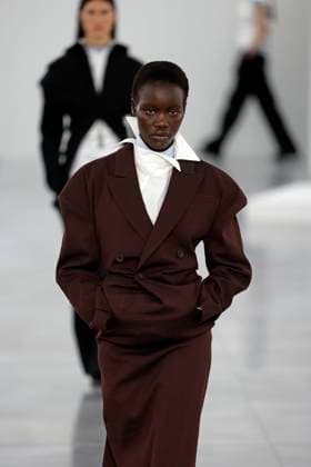 Issey Miyake, Ready to Wear Fall Winter 2025 - Paris, March 2025 Issey Miyake, Ready to Wear Fall Winter 2025 - Paris, March 2025, Credit:Zeppelin Avalon  Copyright: xZeppelinx xAvalonx 0973487547