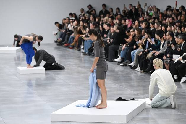 PFW Issey Miyake Runway Models perform on the runway during the Issey Miyake Womenswear Fall Winter 2025-2026 show as part of Paris Fashion Week in Paris, France on March 07, 2025. Photo by Aurore Marechal ABACAPRESS.COM Paris France  Copyright: xMarechalxAurore ABACAx