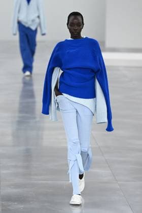 PFW Issey Miyake Runway A model walks the runway during the Issey Miyake Womenswear Fall Winter 2025-2026 show as part of Paris Fashion Week in Paris, France on March 07, 2025. Photo by Aurore Marechal ABACAPRESS.COM Paris France  Copyright: xMarechalxAurore ABACAx