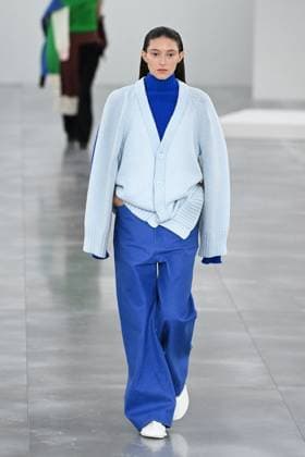 PFW Issey Miyake Runway A model walks the runway during the Issey Miyake Womenswear Fall Winter 2025-2026 show as part of Paris Fashion Week in Paris, France on March 07, 2025. Photo by Aurore Marechal ABACAPRESS.COM Paris France  Copyright: xMarechalxAurore ABACAx