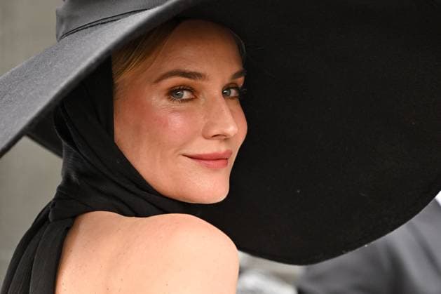 PFW Nina Ricci Outside Arrivals Diane Kruger arriving at Nina Ricci show during Paris Fashion Week in Paris, France on March 7, 2025. Photo by Julien Reynaud APS-Medias ABACAPRESS.COM Paris France  Copyright: xReynaudxJulien APS-Medias ABACAx