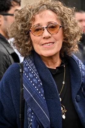 PFW Nina Ricci Outside Arrivals Mireille Dumas arriving at Nina Ricci show during Paris Fashion Week in Paris, France on March 7, 2025. Photo by Julien Reynaud APS-Medias ABACAPRESS.COM Paris France  Copyright: xReynaudxJulien APS-Medias ABACAx