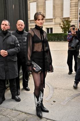 PFW Nina Ricci Outside Arrivals Guest arriving at Nina Ricci show during Paris Fashion Week in Paris, France on March 7, 2025. Photo by Julien Reynaud APS-Medias ABACAPRESS.COM Paris France  Copyright: xReynaudxJulien APS-Medias ABACAx