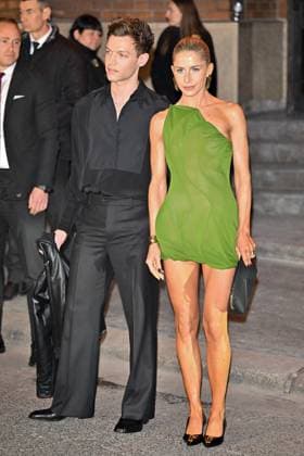 PFW Victoria Beckham Outside Arrivals Caroline Daur and boyfriend arriving at Victoria Beckham show during Paris Fashion Week in Paris, France on March 7, 2025. Photo by Julien Reynaud APS-Medias ABACAPRESS.COM Paris France  Copyright: xReynaudxJulien APS-Medias ABACAx