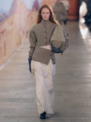 PFW - Time Runway A model walks the runway during the Time Womenswear Fall Winter 2025-2026 show as part of Paris Fashion, on March 6, 2025 in Paris, France. Photo by Alain-Gil Gonzalez ABACAPRESS.COM Paris France  Copyright: xGonzalezxAlain-Gil ABACAx