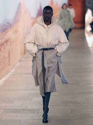 PFW - Time Runway A model walks the runway during the Time Womenswear Fall Winter 2025-2026 show as part of Paris Fashion, on March 6, 2025 in Paris, France. Photo by Alain-Gil Gonzalez ABACAPRESS.COM Paris France  Copyright: xGonzalezxAlain-Gil ABACAx