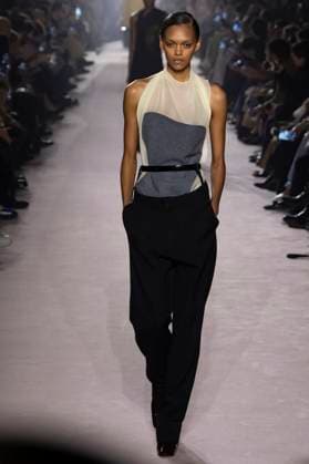 Paris Fashion Week, Victoria Beckham Modenschau . 07 03 2025. Paris, France. Victoria Beckham show at Paris Fashion Week for Autumn Winter 2025 26 .  xi-Imagesx IIM-25791-0011