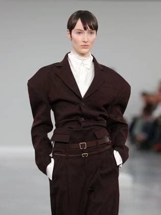 PFW - Issey Miyake Runway A model walks the runway during the Issey Miyake Womenswear Fall Winter 2025-2026 show as part of Paris Fashion, on March 7, 2025 in Paris, France. Photo by Alain-Gil Gonzalez ABACAPRESS.COM Paris France  Copyright: xGonzalezxAlain-Gil ABACAx