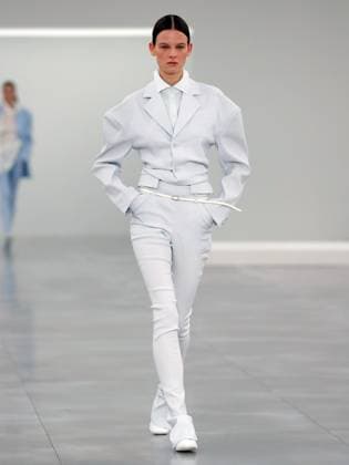 PFW - Issey Miyake Runway A model walks the runway during the Issey Miyake Womenswear Fall Winter 2025-2026 show as part of Paris Fashion, on March 7, 2025 in Paris, France. Photo by Alain-Gil Gonzalez ABACAPRESS.COM Paris France  Copyright: xGonzalezxAlain-Gil ABACAx