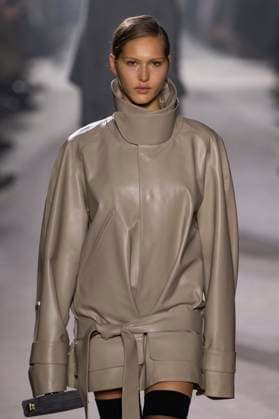 Paris Fashion Week, Victoria Beckham Modenschau . 07 03 2025. Paris, France. Victoria Beckham show at Paris Fashion Week for Autumn Winter 2025 26 .  xi-Imagesx IIM-25791-0094