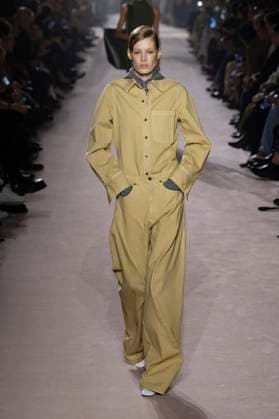 Paris Fashion Week, Victoria Beckham Modenschau . 07 03 2025. Paris, France. Victoria Beckham show at Paris Fashion Week for Autumn Winter 2025 26 .  xi-Imagesx IIM-25791-0041