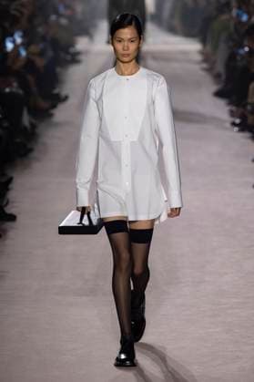 Paris Fashion Week, Victoria Beckham Modenschau . 07 03 2025. Paris, France. Victoria Beckham show at Paris Fashion Week for Autumn Winter 2025 26 .  xi-Imagesx IIM-25791-0108