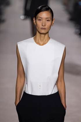 Paris Fashion Week, Victoria Beckham Modenschau . 07 03 2025. Paris, France. Victoria Beckham show at Paris Fashion Week for Autumn Winter 2025 26 .  xi-Imagesx IIM-25791-0118