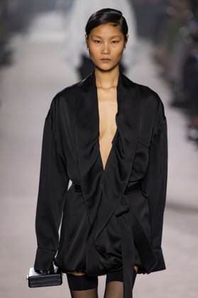 Paris Fashion Week, Victoria Beckham Modenschau . 07 03 2025. Paris, France. Victoria Beckham show at Paris Fashion Week for Autumn Winter 2025 26 .  xi-Imagesx IIM-25791-0121