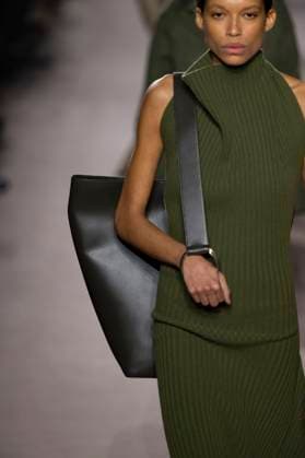 Paris Fashion Week, Victoria Beckham Modenschau . 07 03 2025. Paris, France. Victoria Beckham show at Paris Fashion Week for Autumn Winter 2025 26 .  xi-Imagesx IIM-25791-0137