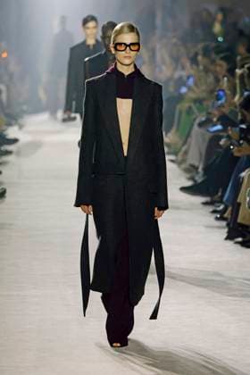 Victoria Beckham Ready to wear fall winter 2025 26 Paris March 2005 Victoria Beckham Ready to wear fall winter 2025 26 Paris March 2005, Credit:Zeppelin Avalon  Copyright: xZeppelinx xAvalonx 0973641922