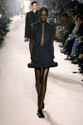 Victoria Beckham Ready to wear fall winter 2025 26 Paris March 2005 Victoria Beckham Ready to wear fall winter 2025 26 Paris March 2005, Credit:Zeppelin Avalon  Copyright: xZeppelinx xAvalonx 0973641969