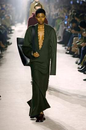 Victoria Beckham Ready to wear fall winter 2025 26 Paris March 2005 Victoria Beckham Ready to wear fall winter 2025 26 Paris March 2005, Credit:Zeppelin Avalon  Copyright: xZeppelinx xAvalonx 0973642236