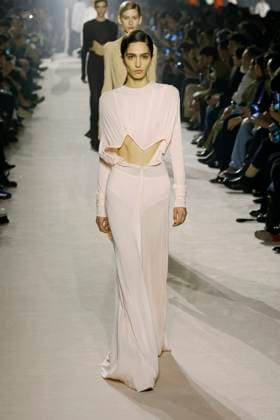 Victoria Beckham Ready to wear fall winter 2025 26 Paris March 2005 Victoria Beckham Ready to wear fall winter 2025 26 Paris March 2005, Credit:Zeppelin Avalon  Copyright: xZeppelinx xAvalonx 0973643096
