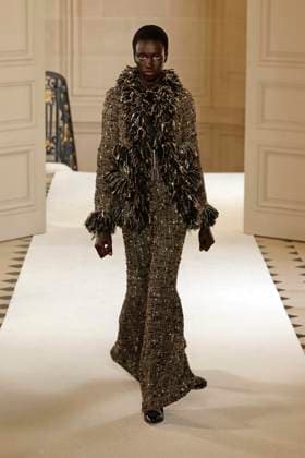 Giambattista Valli Ready to wear fall winter 2025 26 Paris March 2005 Giambattista Valli Ready to wear fall winter 2025 26 Paris March 2005, Credit:Zeppelin Avalon  Copyright: xZeppelinx xAvalonx 0973648205