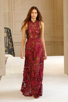 Giambattista Valli Ready to wear fall winter 2025 26 Paris March 2005 Giambattista Valli Ready to wear fall winter 2025 26 Paris March 2005, Credit:Zeppelin Avalon  Copyright: xZeppelinx xAvalonx 0973649672