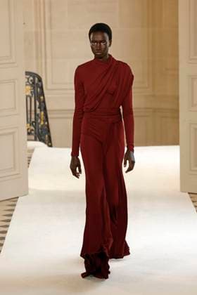 Giambattista Valli Ready to wear fall winter 2025 26 Paris March 2005 Giambattista Valli Ready to wear fall winter 2025 26 Paris March 2005, Credit:Zeppelin Avalon  Copyright: xZeppelinx xAvalonx 0973649756