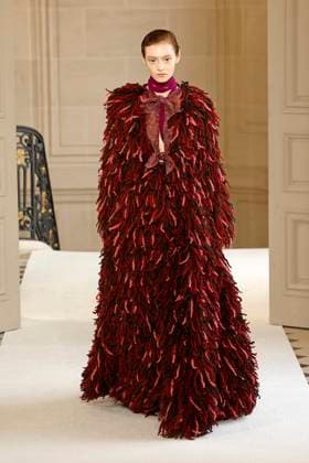 Giambattista Valli Ready to wear fall winter 2025 26 Paris March 2005 Giambattista Valli Ready to wear fall winter 2025 26 Paris March 2005, Credit:Zeppelin Avalon  Copyright: xZeppelinx xAvalonx 0973649837