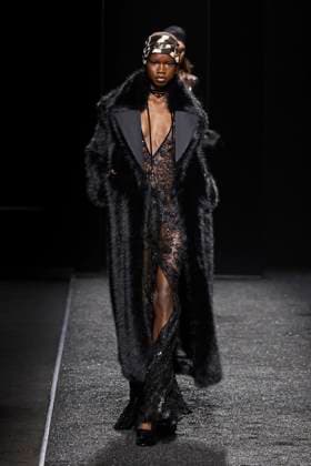 Nina Ricci Ready to wear fall winter 2025 26 Paris March 2005 Nina Ricci Ready to wear fall winter 2025 26 Paris March 2005, Credit:Zeppelin Avalon  Copyright: xZeppelinx xAvalonx 0973646108
