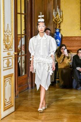 Paris Fashion Week, Roisin Pierce Modenschau PFW - Roisín Pierce Runway A model walks the runway during the Róisín Pierce Womenswear Fall Winter 2025-2026 show as part of Paris Fashion on March 07, 2025 in Paris, France. Photo by Shootpix ABACAPRESS.COM Paris France  Copyright: xShootpix ABACAx