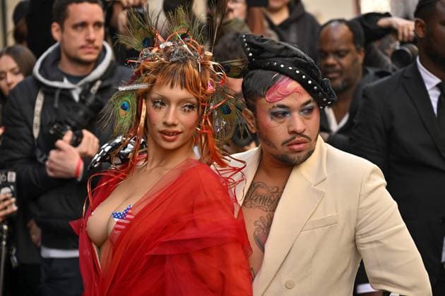 PFW Vivienne Westwood Outside Arrivals Jazelle arriving at Vivienne Westwood show during Paris Fashion Week in Paris, France on March 8, 2025. Photo by Julien Reynaud APS-Medias ABACAPRESS.COM Paris France  Copyright: xReynaudxJulien APS-Medias ABACAx