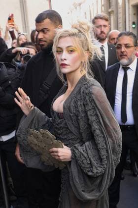 Celebrities at Vivienne Westwood Fashion Show Ready to Wear Collection Fall Winter 2025 2026 during Paris Fashion Week PFW Paris Jackson at Vivienne Westwood Fashion Show Ready to Wear Collection Fall Winter 2025 2026 during Paris Fashion Week PFW , March 8, 2025 Denis Guignebourg Bestimage Celebrities at Vivienne Westwood Fashion Show Ready to Wear Collection Fall Winter 2025 2026 during Paris Fashion Week, Paris France  Copyright: xDenisxGuignebourgx xBestimagexDenisxGuignebourgx xBestimagex