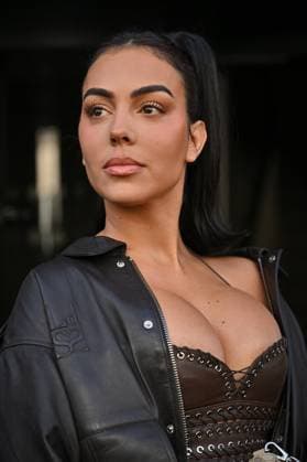 PFW Ludovic de Saint Sernin Outside Arrivals Georgina Rodriguez arriving at Ludovic de Saint Sernin show during Paris Fashion Week in Paris, France on March 8, 2025. Photo by Julien Reynaud APS-Medias ABACAPRESS.COM Paris France  Copyright: xReynaudxJulien APS-Medias ABACAx