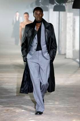 Ludovic de Saint Sernin Ready to wear fall winter 2025 26 Paris March 2005 Ludovic de Saint Sernin Ready to wear fall winter 2025 26 Paris March 2005, Credit:Zeppelin Avalon  Copyright: xZeppelinx xAvalonx 0973721871
