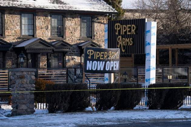March 8, 2025, Toronto, On, Canada: Police tape marks the scene of a shooting at a pub that left 12 people injured, including six with gunshot wounds, in Toronto, on Saturday, March 8, 2025. Toronto Canada  - ZUMAc35_ 20250308_zaf_c35_009 Copyright: xArlynxMcadoreyx