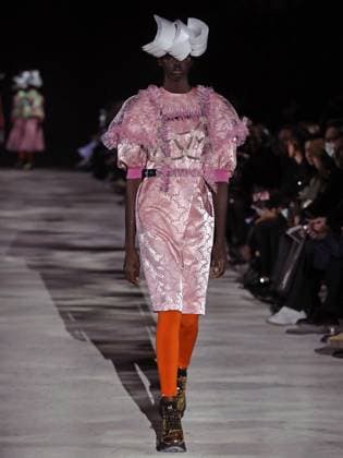 PFW - Noir Kei Ninomiya Runway A model walks the runway during the Noir Kei Ninomiya Womenswear Fall Winter 2025-2026 show as part of Paris Fashion, on March 8, 2025 in Paris, France. Photo by Alain-Gil Gonzalez ABACAPRESS.COM Paris France  Copyright: xGonzalezxAlain-Gil ABACAx