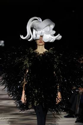 Noir Kei Ninomiya Ready to wear fall winter 2025 26 Paris March 2005 Noir Kei Ninomiya Ready to wear fall winter 2025 26 Paris March 2005, Credit:Zeppelin Avalon  Copyright: xZeppelinx xAvalonx 0973752174
