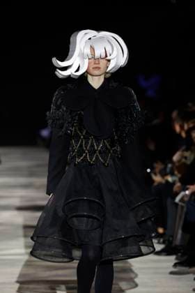 Noir Kei Ninomiya Ready to wear fall winter 2025 26 Paris March 2005 Noir Kei Ninomiya Ready to wear fall winter 2025 26 Paris March 2005, Credit:Zeppelin Avalon  Copyright: xZeppelinx xAvalonx 0973752314